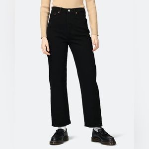 Levi’s Ribcage Straight